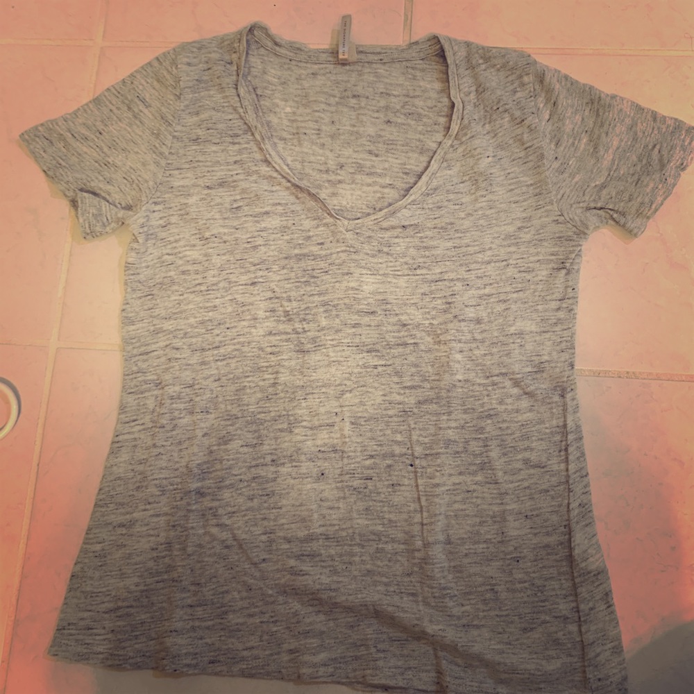 Banana republic signature tee grey v neck